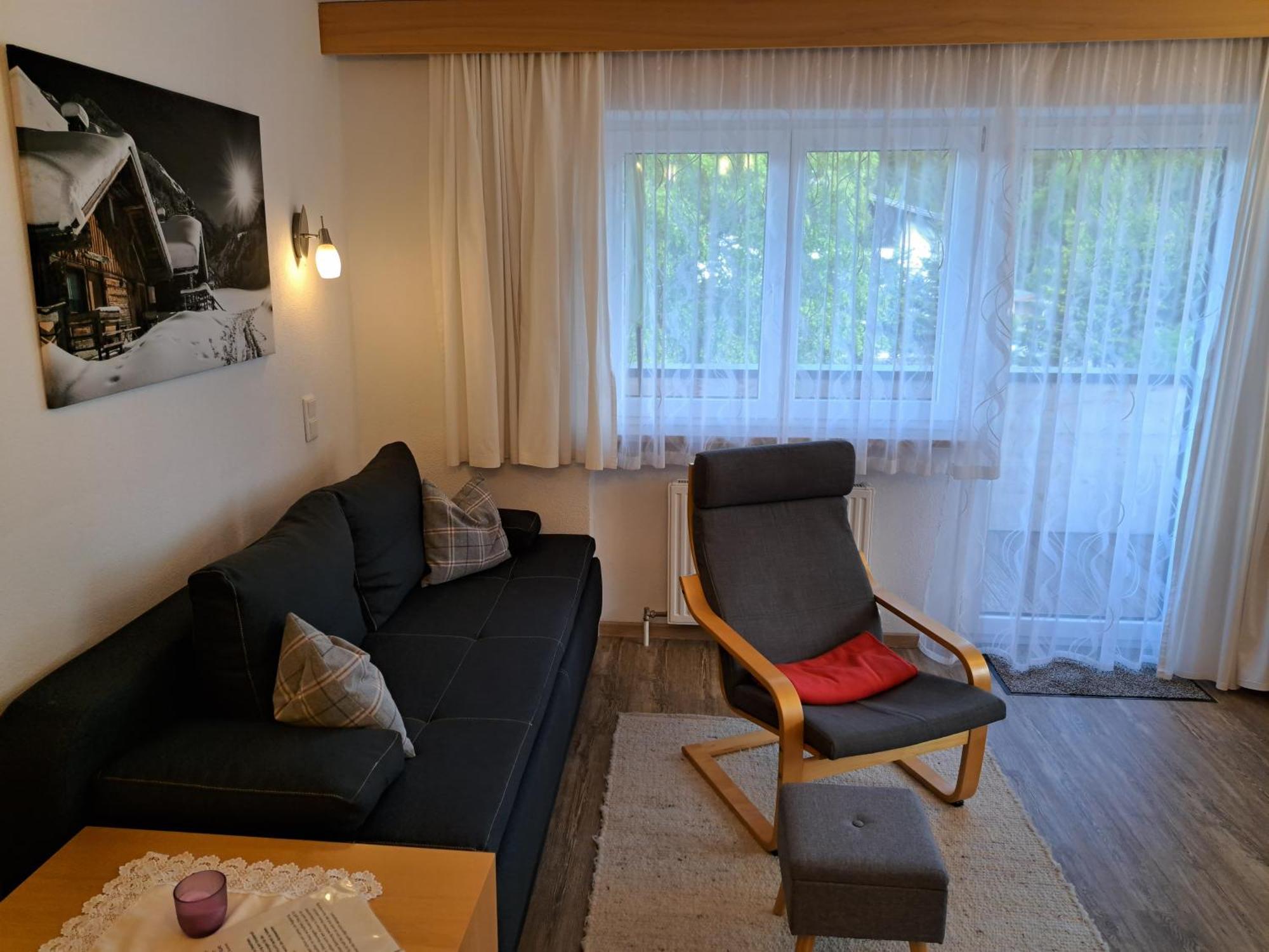 Apartmenthaus Bader 로이타쉬 외부 사진