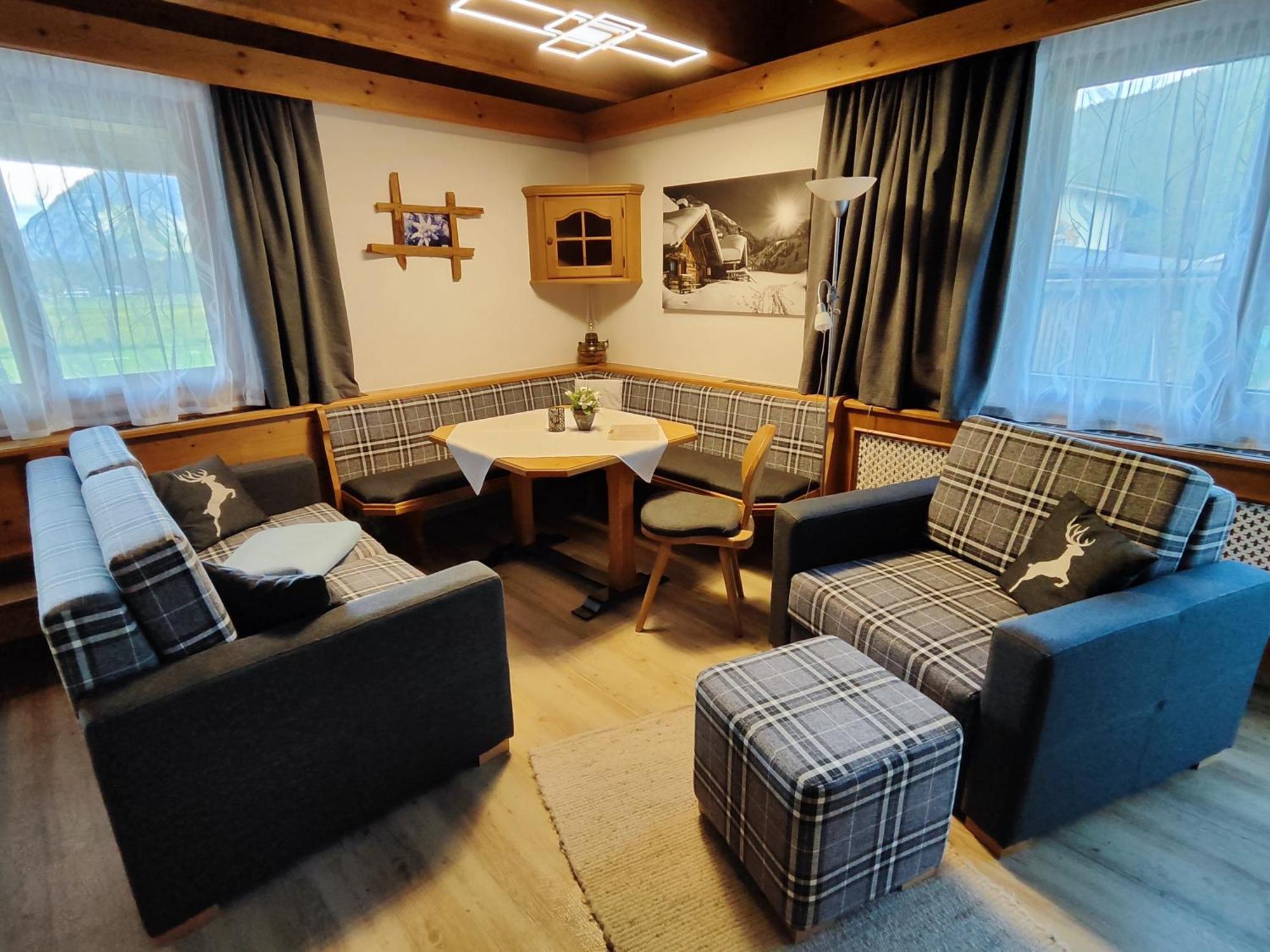 Apartmenthaus Bader 로이타쉬 외부 사진