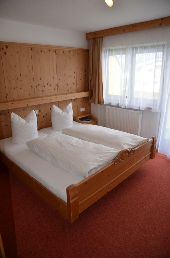Apartmenthaus Bader 로이타쉬 외부 사진