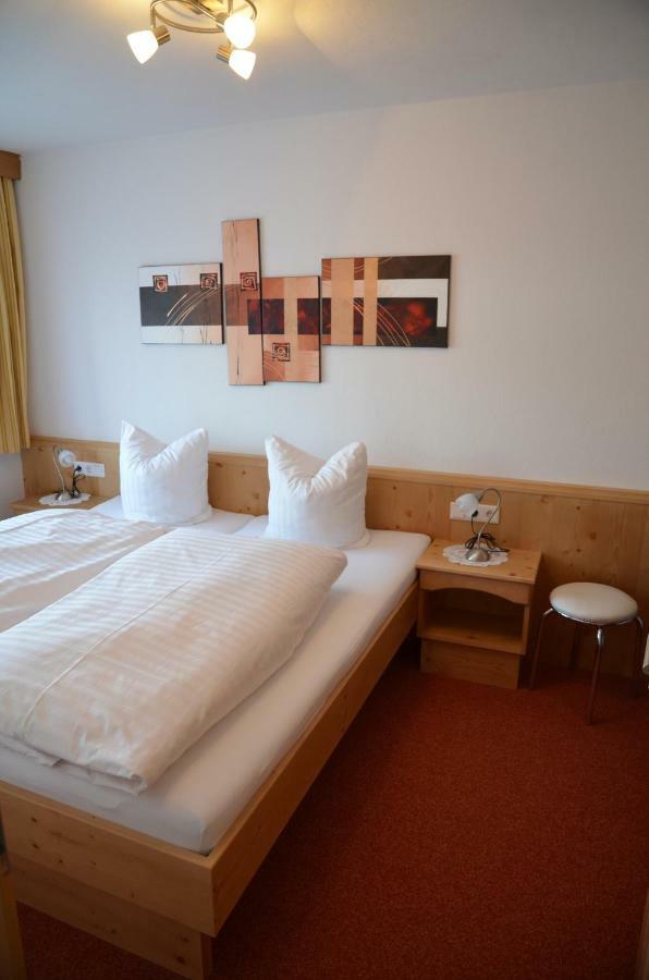 Apartmenthaus Bader 로이타쉬 외부 사진